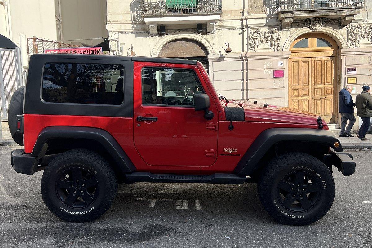 JEEP Wrangler 2.8 CRD DPF Sahara Auto