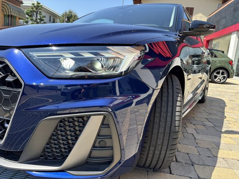 Audi A1 Sportback 30 1.0 tfsi S Line Edition 116cv s-tronic LED-PHONE APPS-17"