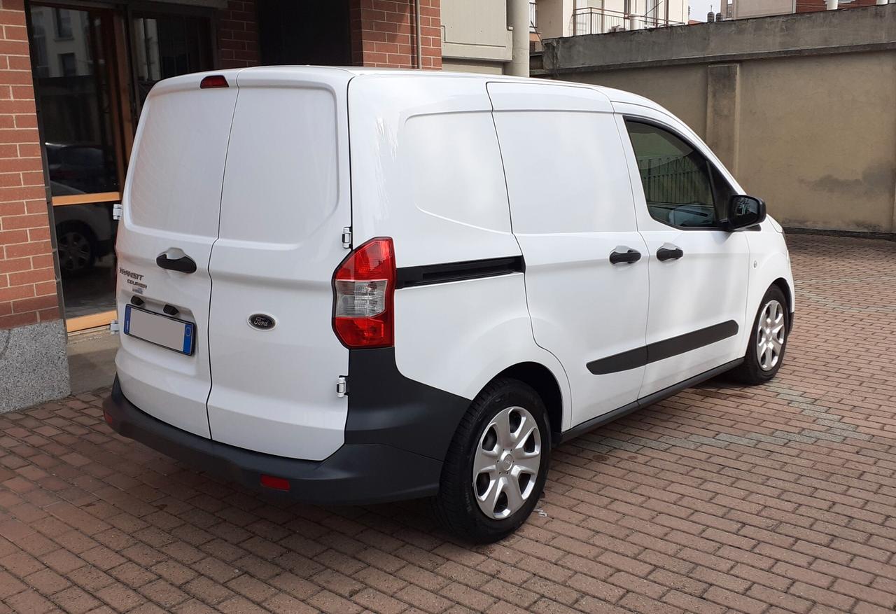 Ford Transit Courier allestito Cover HACCP Pronto Lavoro