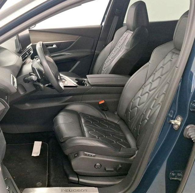 PEUGEOT 3008 Hybrid 225 e-EAT8 GT