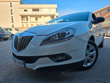 Lancia Delta 1.6 MJT 120cv full opt nuova 2011