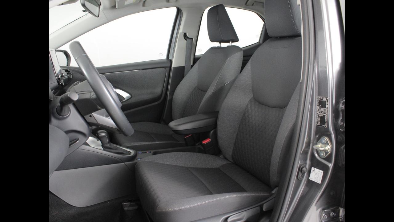 TOYOTA Yaris IV 2020 - Yaris 1.5h Trend