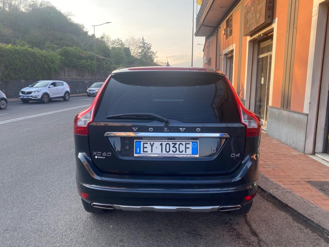 Volvo XC60 D4 Geartronic Momentum 181cv 2015