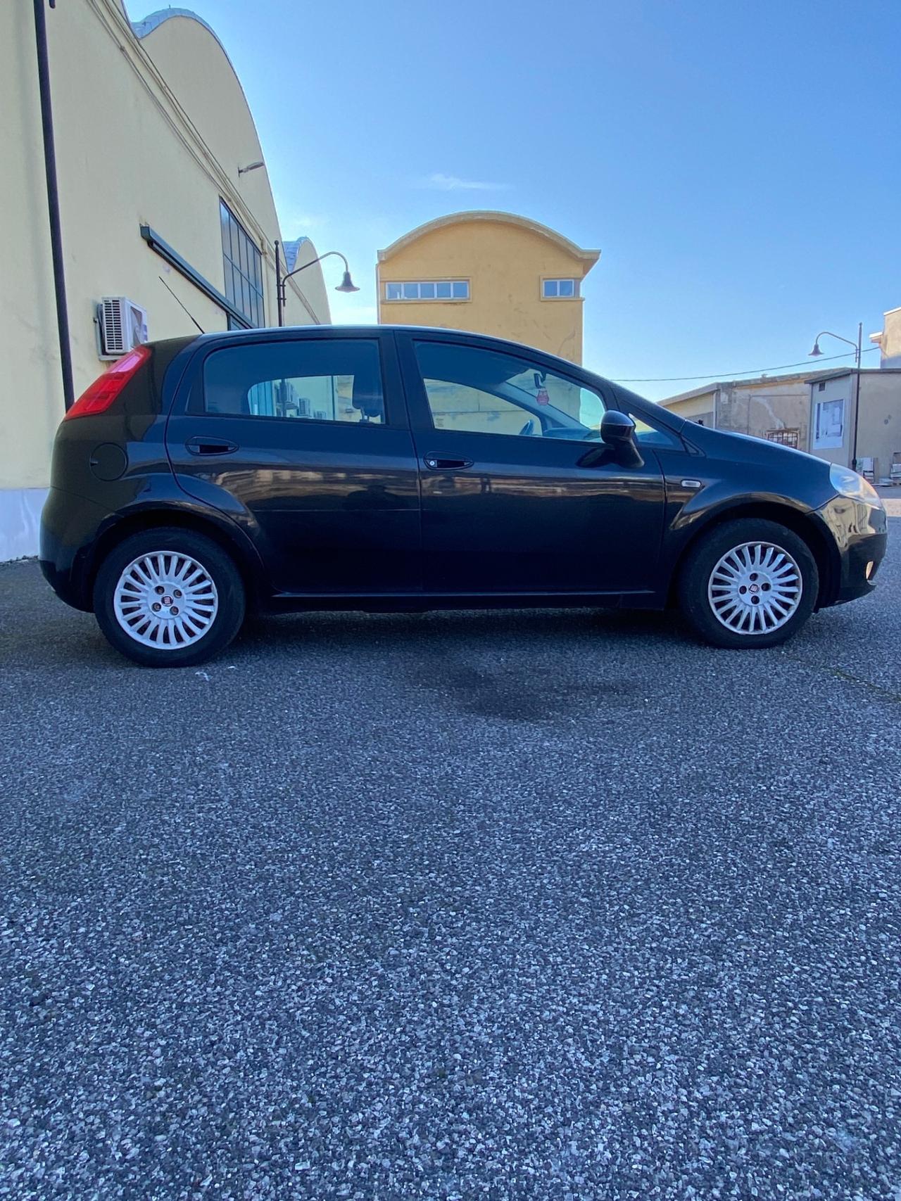 FIAT GRANDE PUNTO DYNAMIC