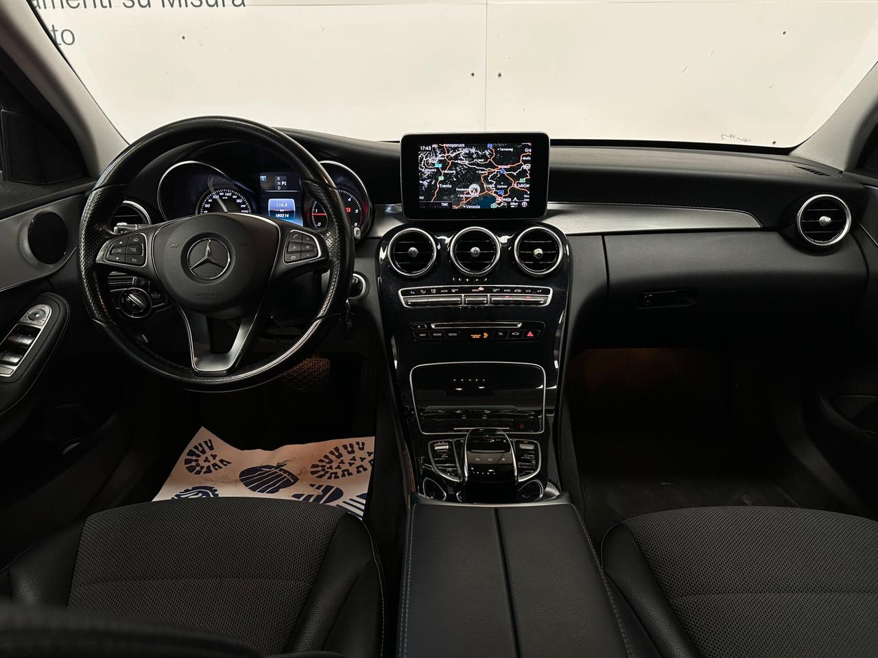 Mercedes-benz C 220d 170cv Auto Premium AMG Night Edition