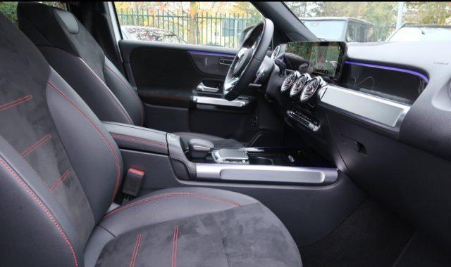 MERCEDES-BENZ GLB 200 d Automatic Premium