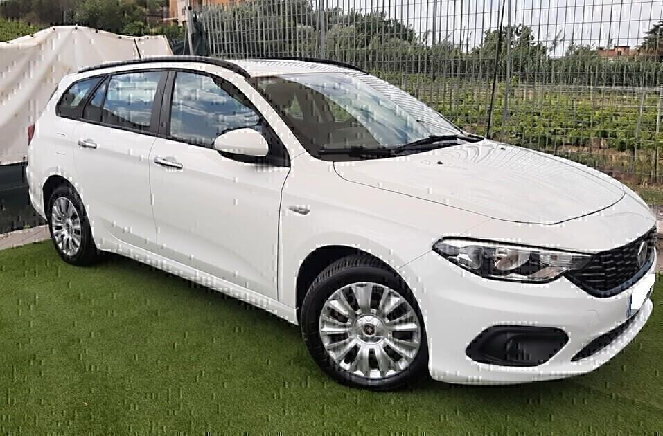 Fiat Tipo promo finanziamento euro 7990 1.3 Mjet