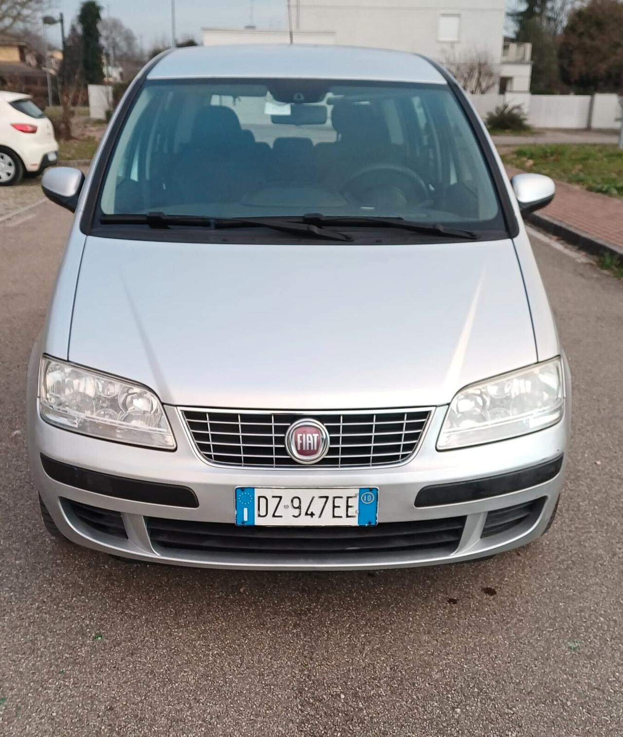 Fiat Idea 1.4 BlackEnergy GPL