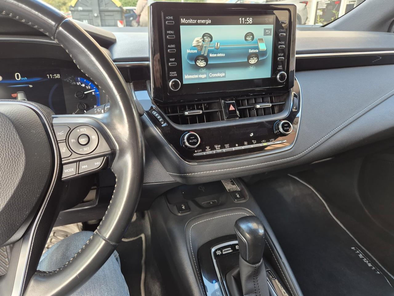 Toyota Corolla TS 1.8 Hybrid Business - NO OBBL. FINANZIAMENTO