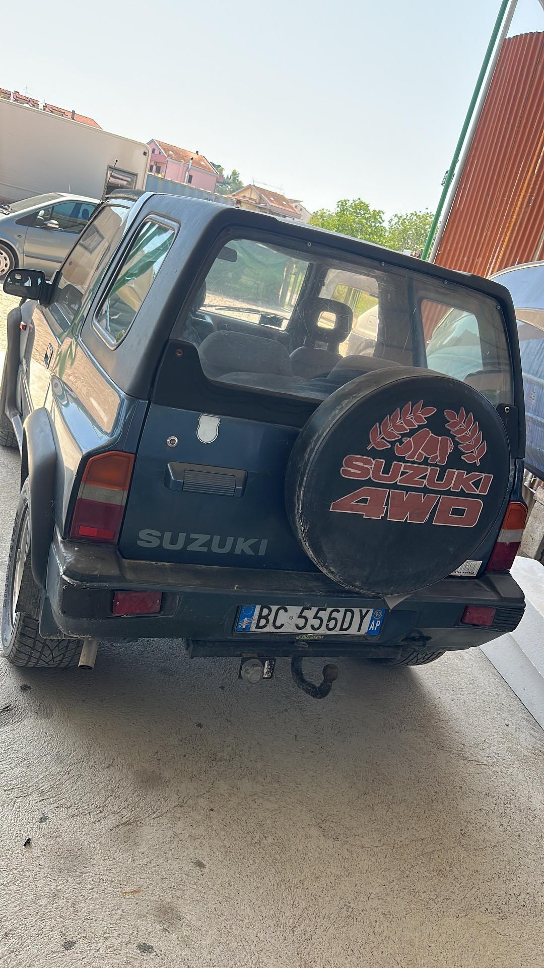 Suzuki Vitara 1.6 ASI METANO GANCIO TRAINO