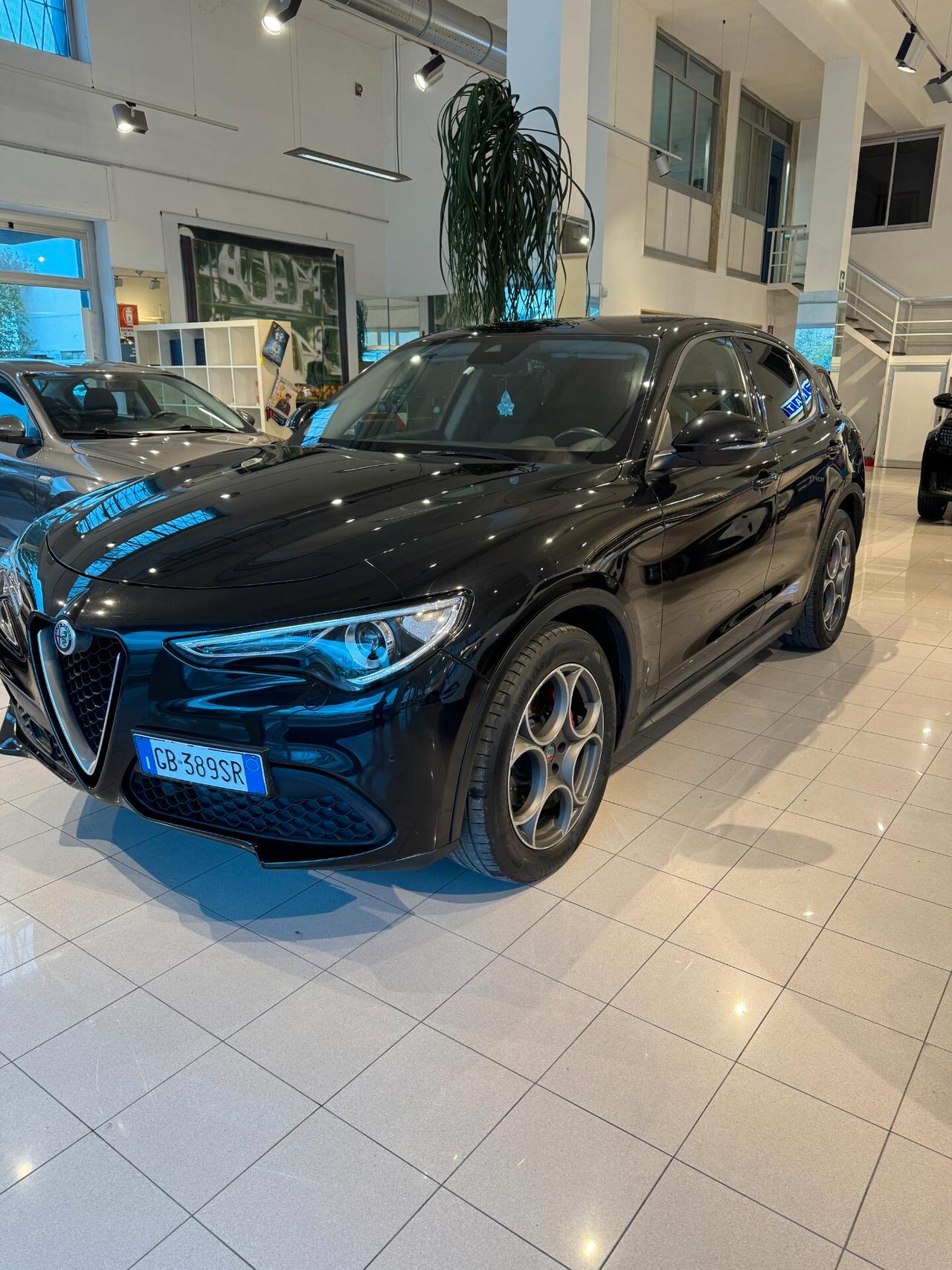 STELVIO 2.2 Turbodiesel 160 CV AT8 RWD Rosso Edizione Full Optional