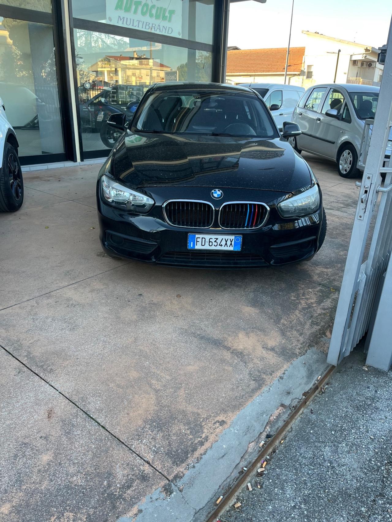 Bmw 114 114d 5p. Sport