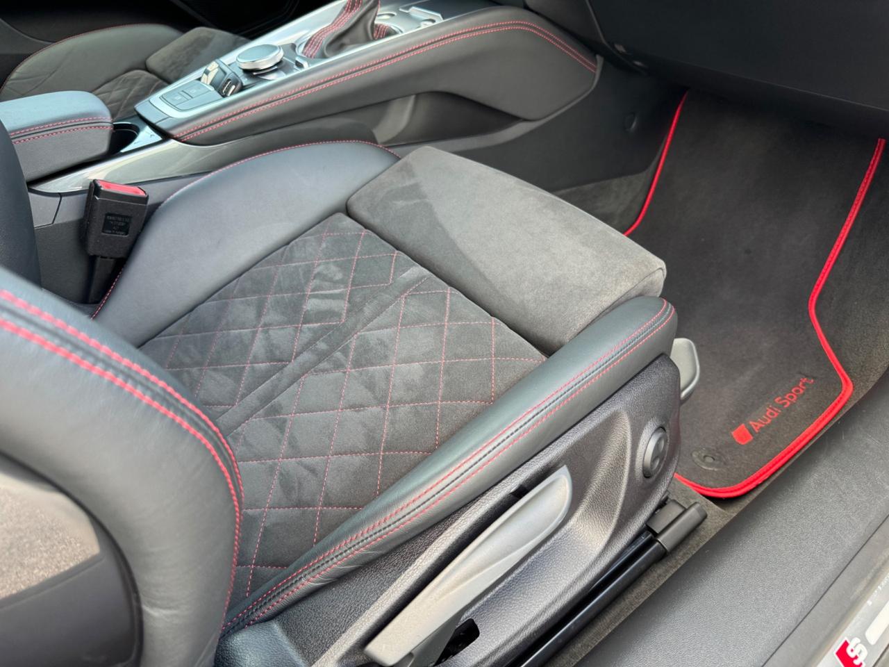 Audi TT Coupé 45 TFSI quattro S tronic