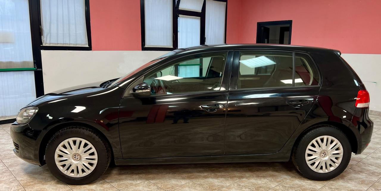Volkswagen Golf 1.4 benzina €5 OK NEOPATENTATI solo 60.000 km!!!
