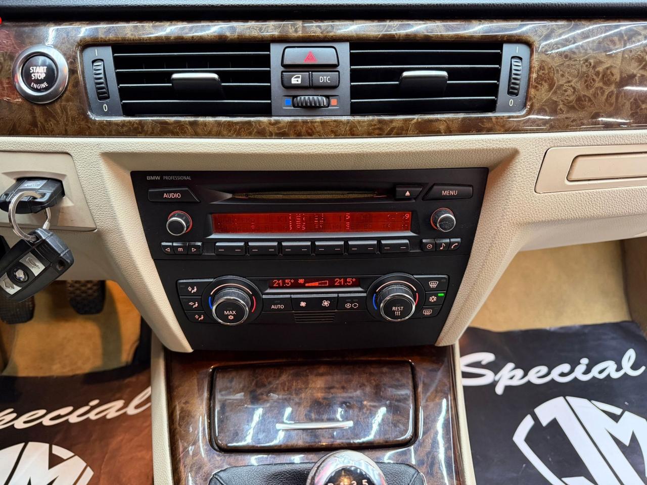 Bmw 325i Cabrio cat Attiva 218Cv