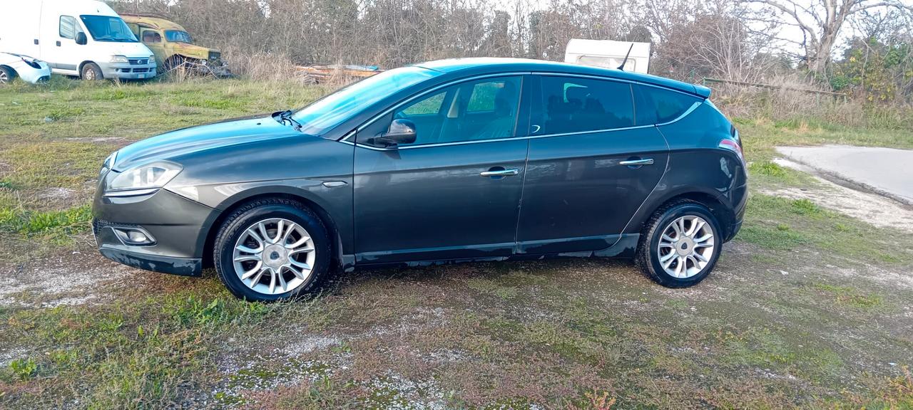 Lancia Delta 1.6 MJT DPF Platino