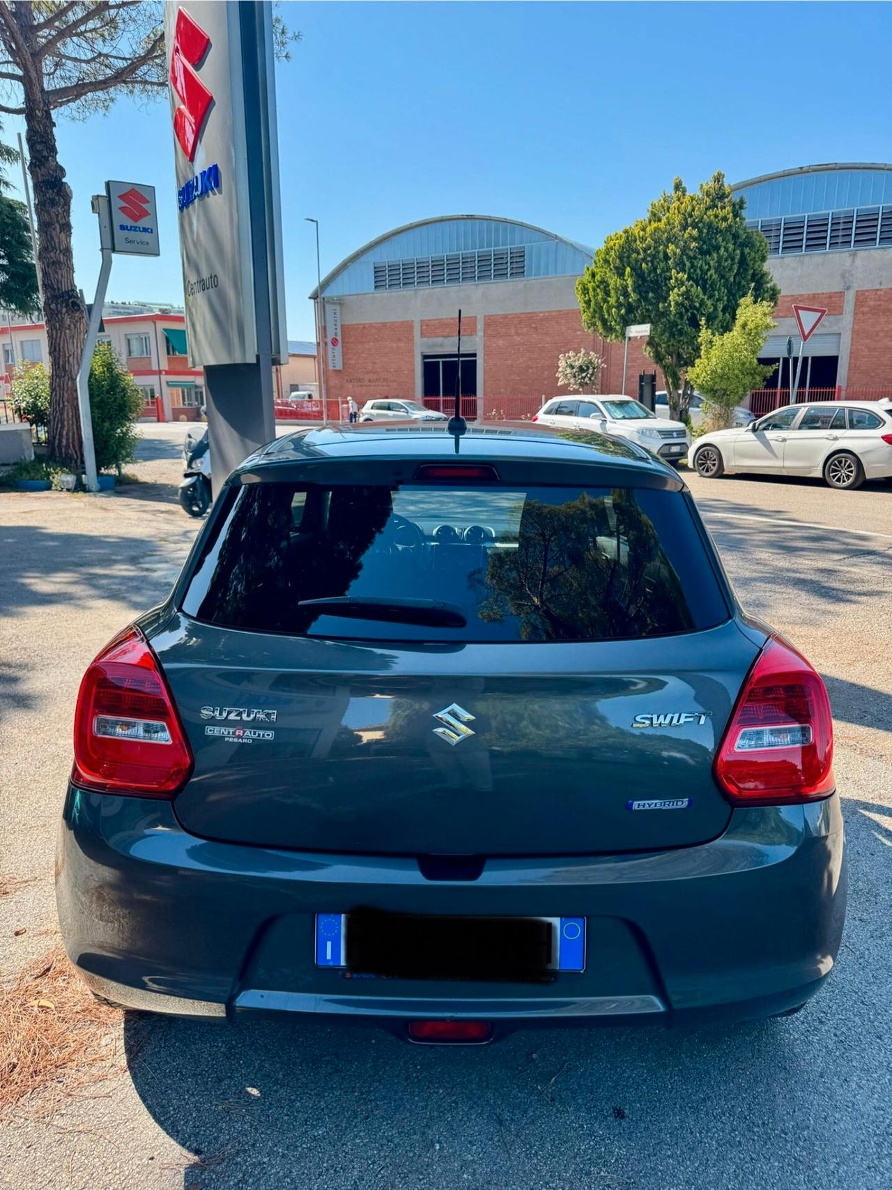 Suzuki Swift 1.2 Hybrid Top