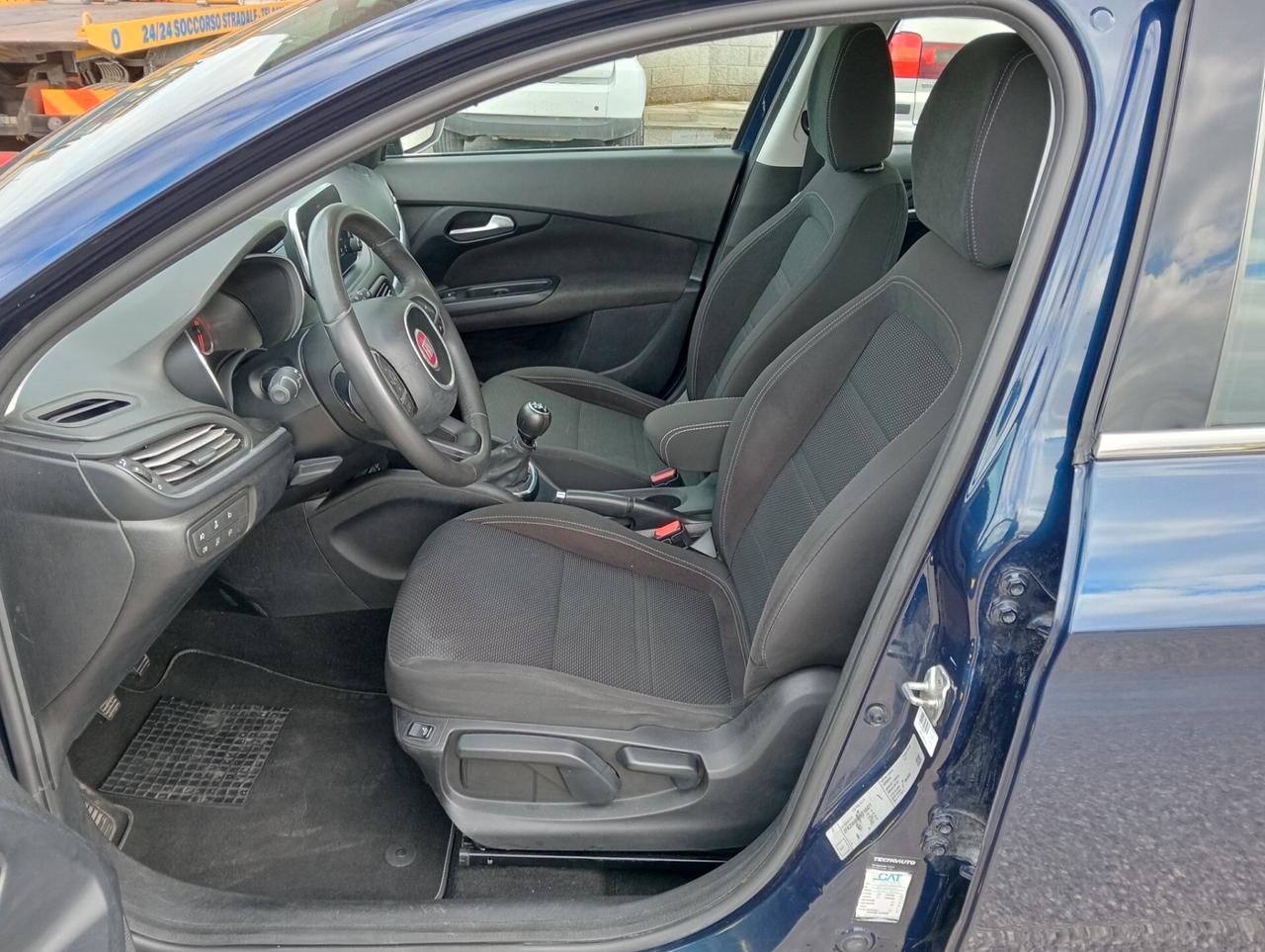 Fiat Tipo 1.6Mjet 120cv 5 porte OK NEOPATENTATI