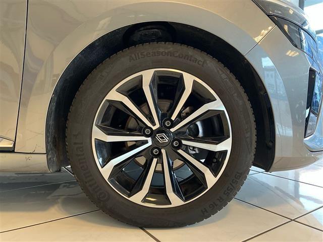 RENAULT Clio 1.0 TCe Techno