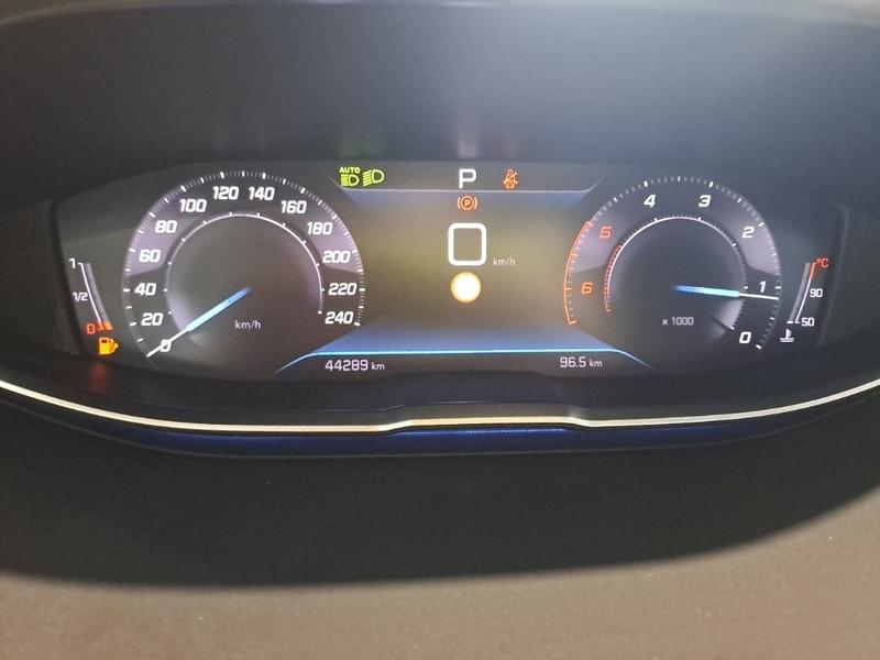 PEUGEOT 3008 BLUEHDI 130 EAT8 SES ALLURE SUV