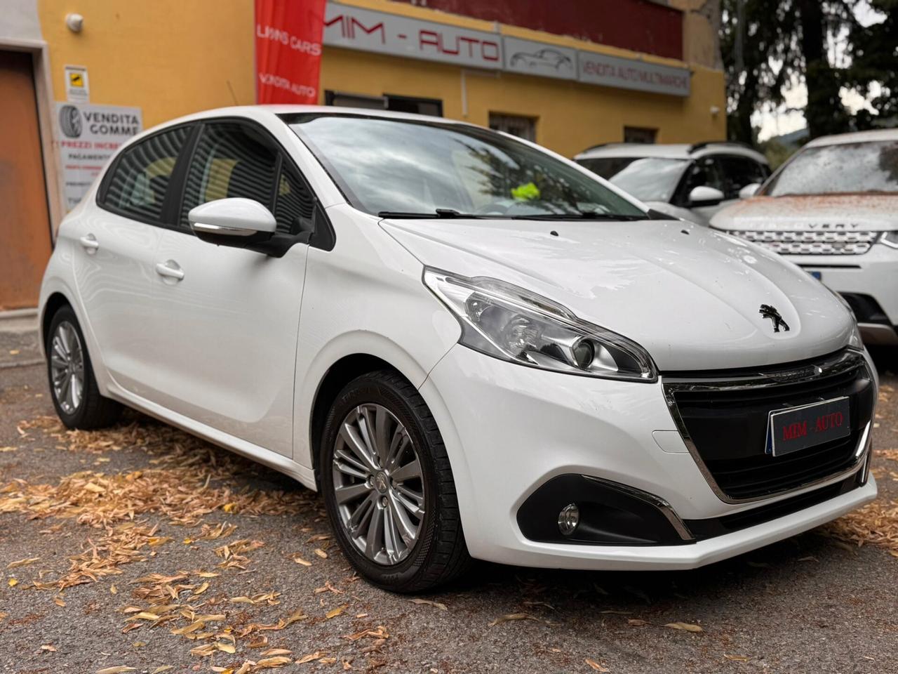 Peugeot 208 PureTech 82 5 porte Allure 1.2 E6 GARANZIA 1 ANNO