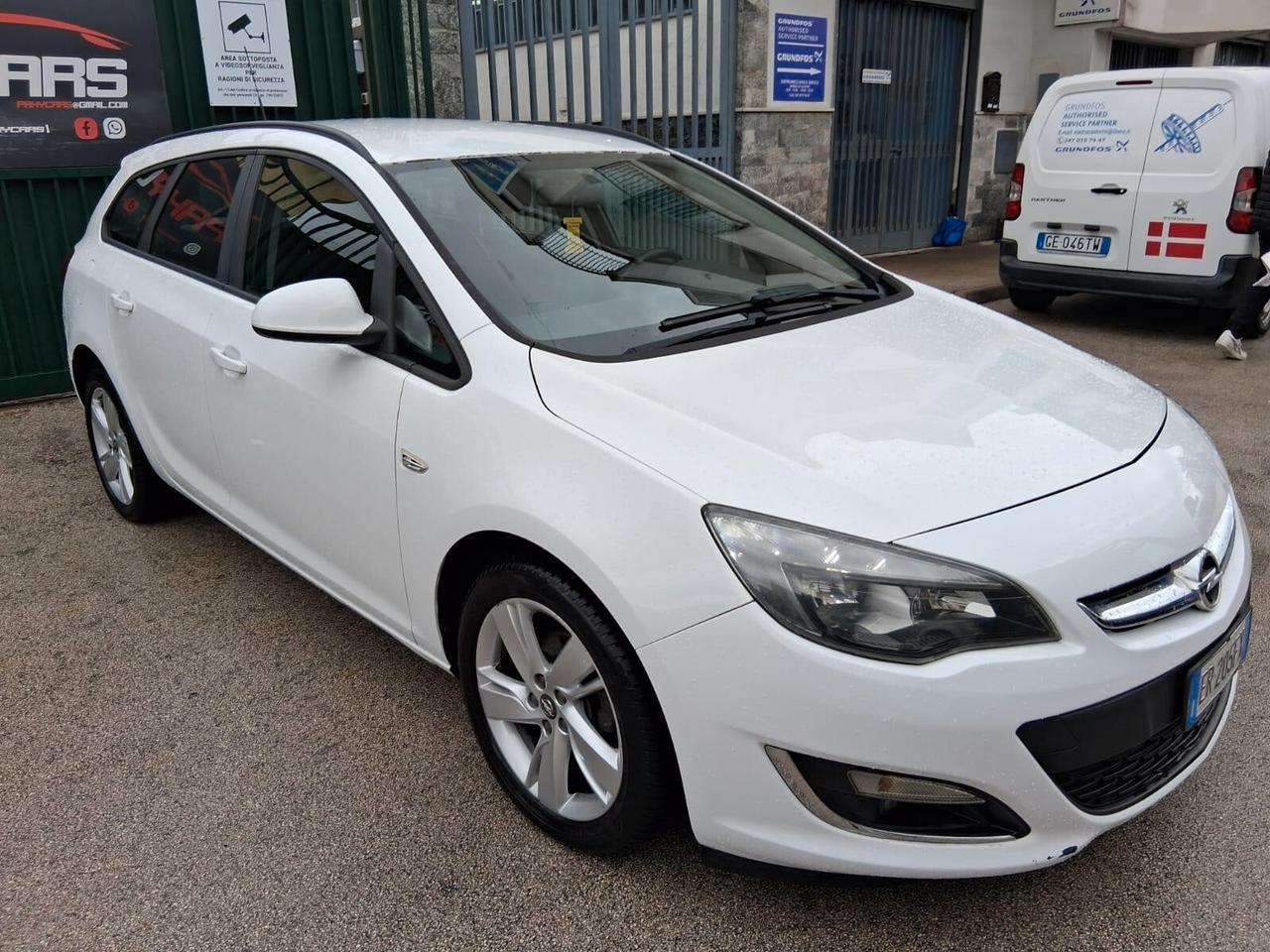 Opel Astra 1.4 Turbo 140CV 5 porte GPL Tech Cosmo
