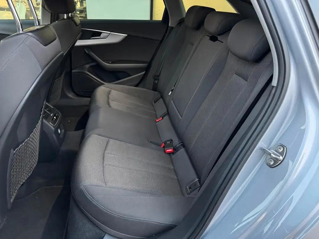 Audi A4 Avant 3.0 TDI S tronic