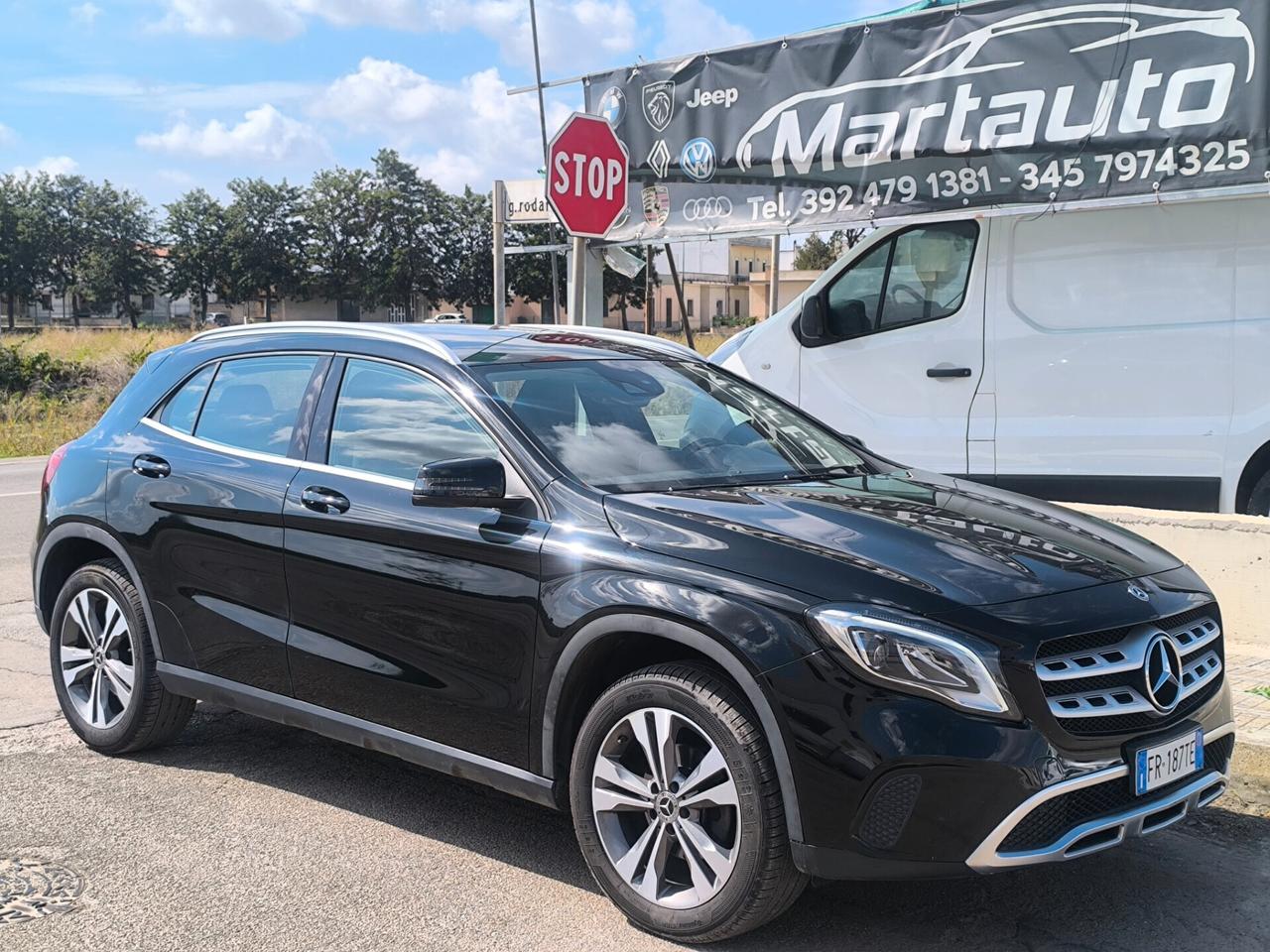 MERCEDES GLA 180 CDI PREMIUM LED/NAVI