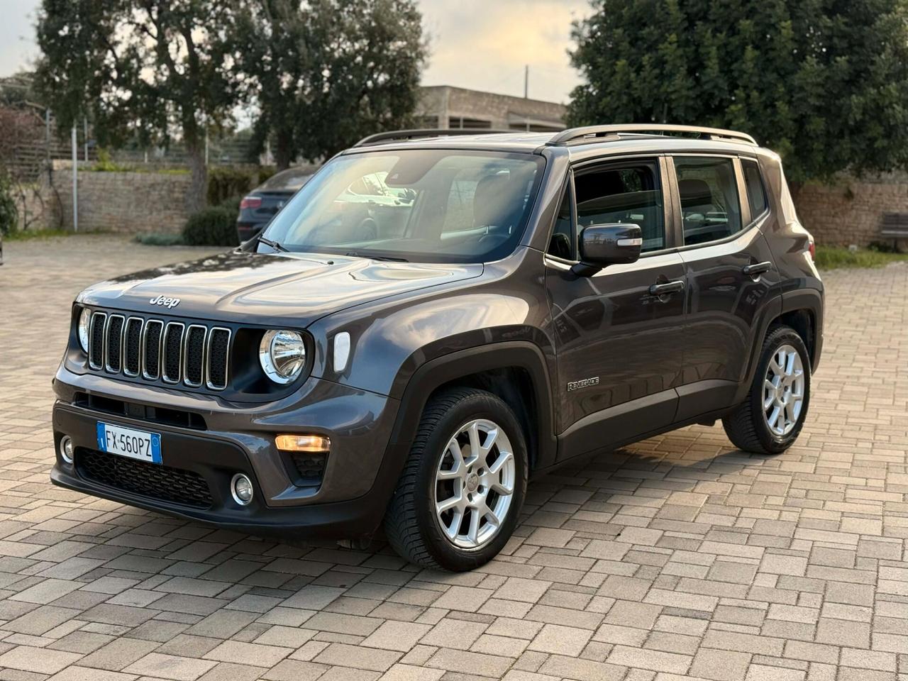 Jeep Renegade 1.6 Mjt DDCT 120 CV Longitude
