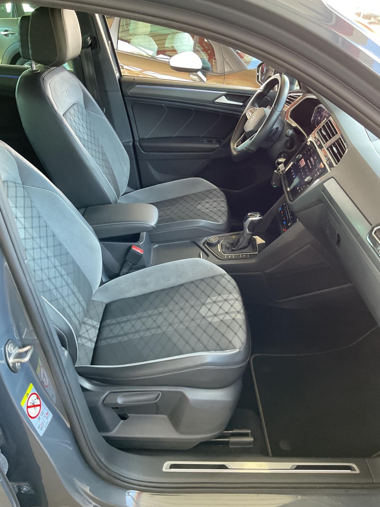 Tiguan 2.0 TDI 150 CV-DSG 4MOTION R-Line-IVA ESP-