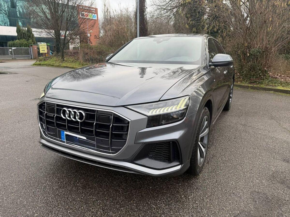 Audi Q8 50 3.0 tdi mhev quattro tiptronic