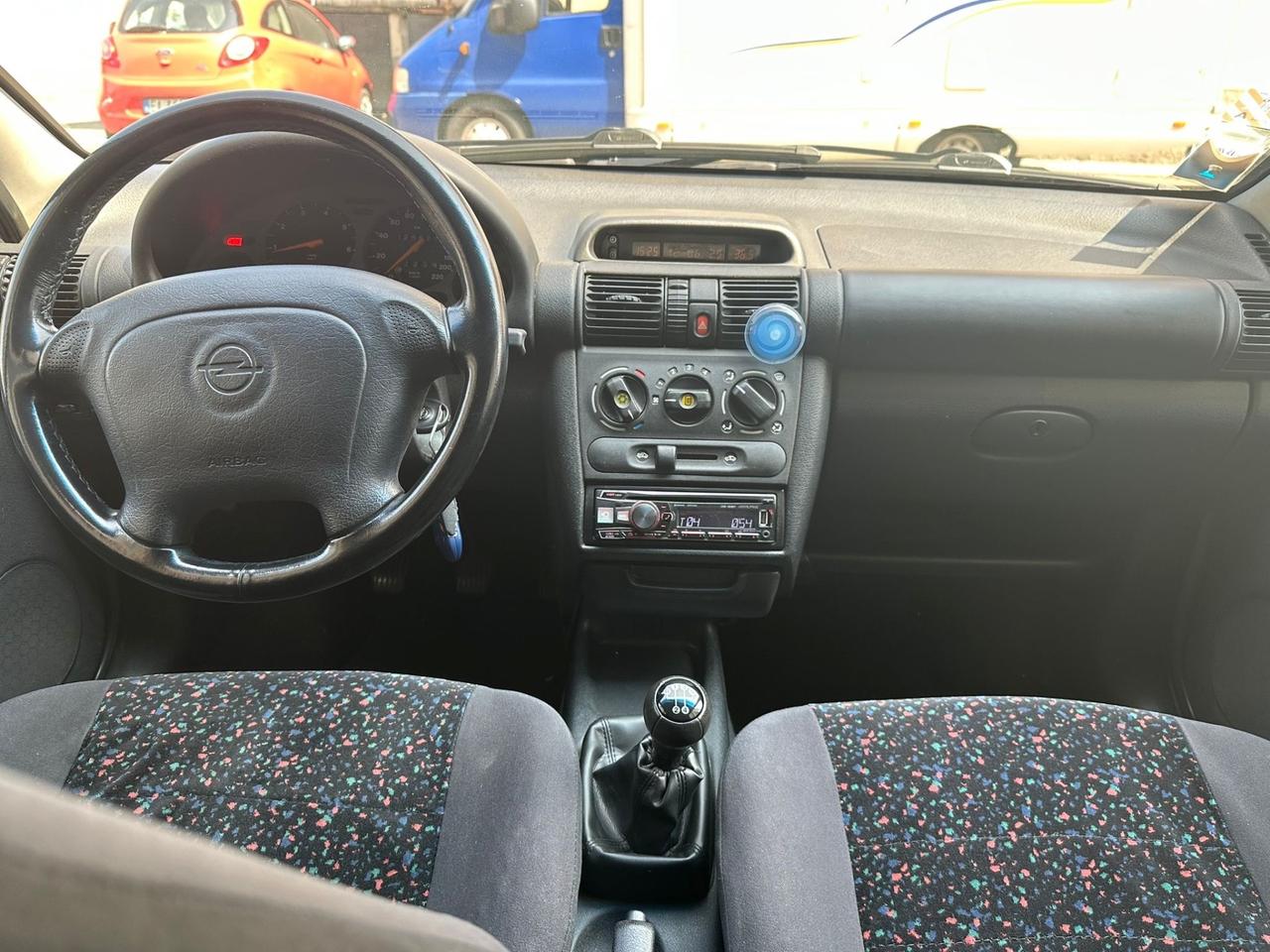 Opel Tigra 1.4i 16V cat