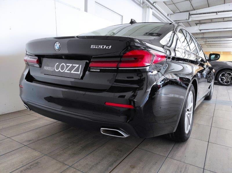 BMW Serie 5(G30/31/F90) - 520d 48V Business