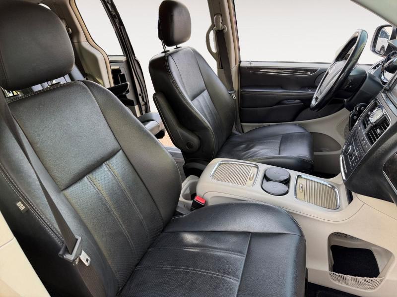 Lancia Voyager 2.8L Platinum 163cv auto 7 POSTI!