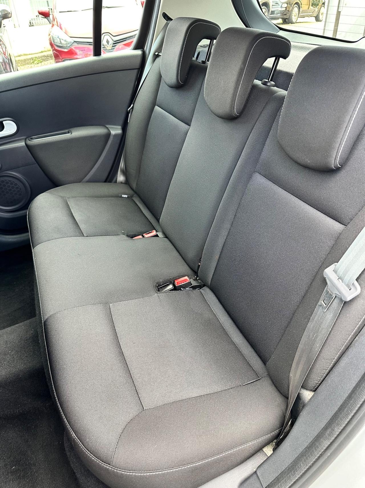 Renault Clio 1.2Bz 75Cv 5P Dynamique - Uniproprietario