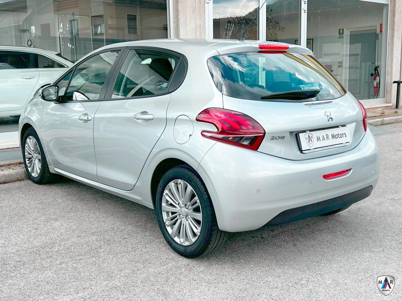 Peugeot 208 1.6 bluehdi Allure 75 cv