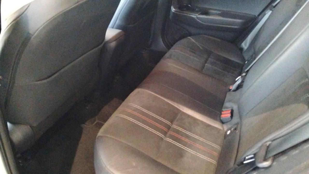 Toyota C-HR 1.8 Hybrid E-CVT GR Sport