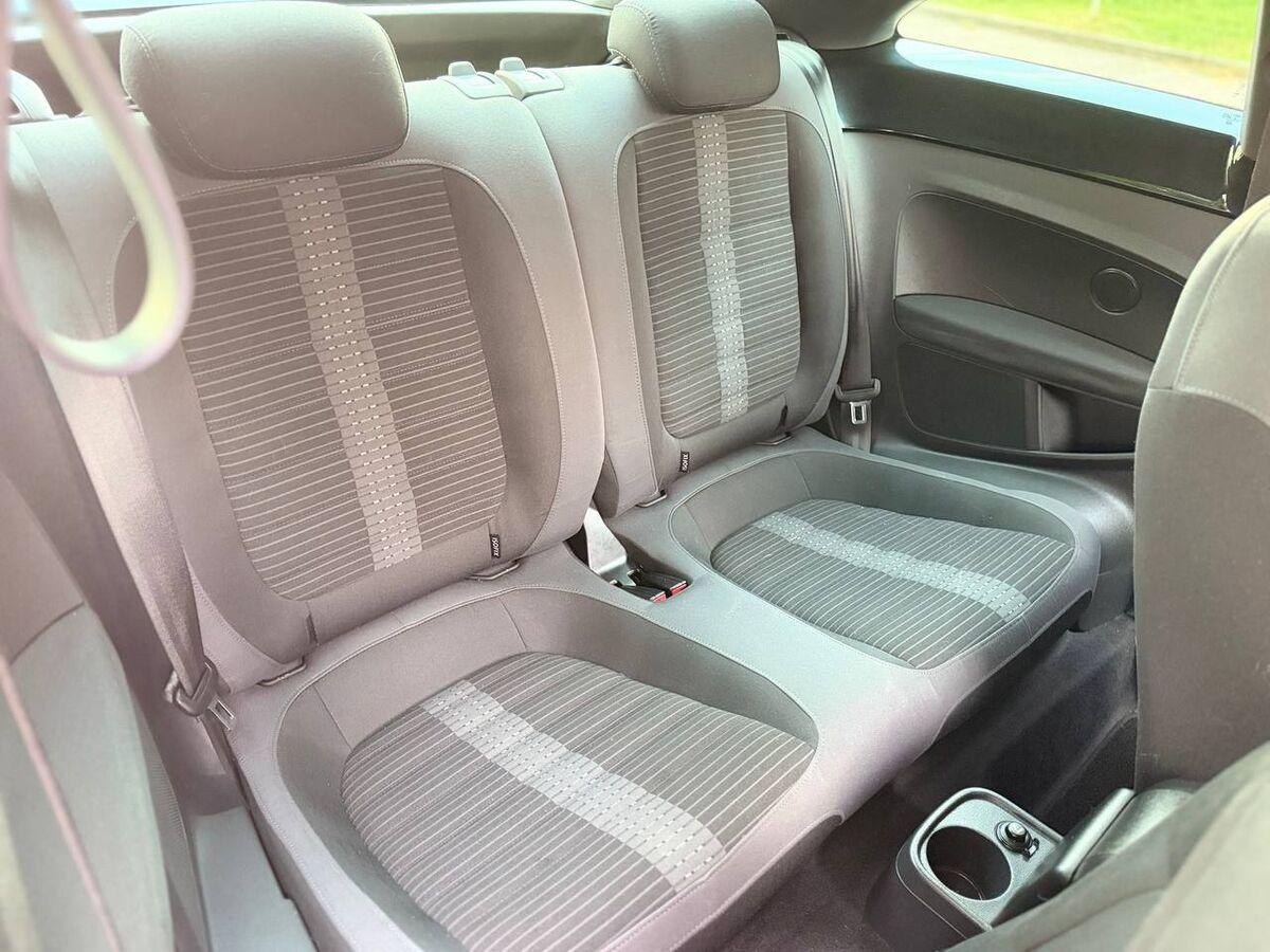 Volkswagen Maggiolino Berlina 2.0 tsi Sport dsg