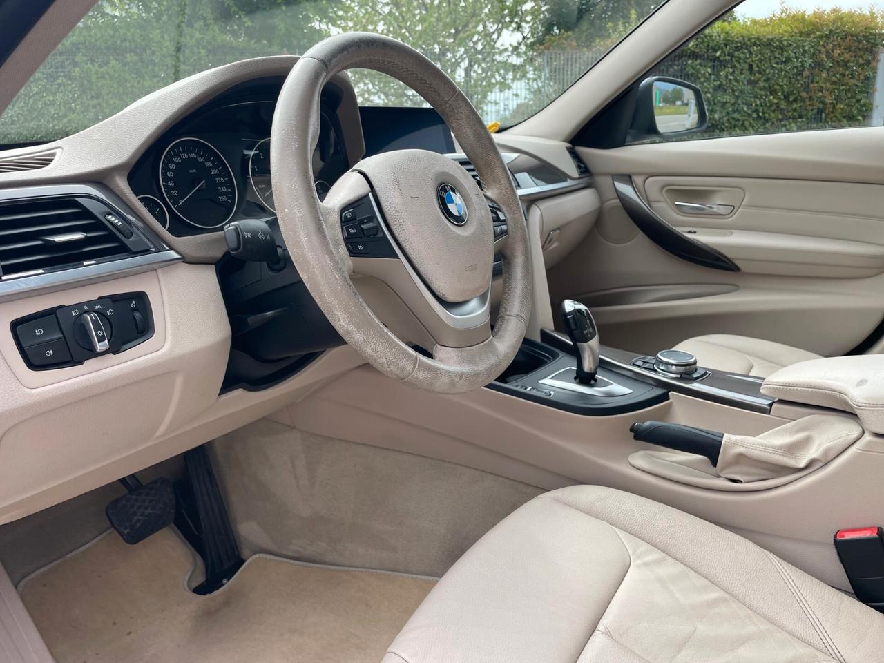 Bmw 330 330dA xDrive Touring Modern