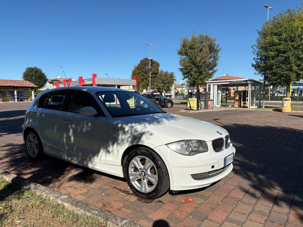 Bmw 116 116i cat 5 porte Futura