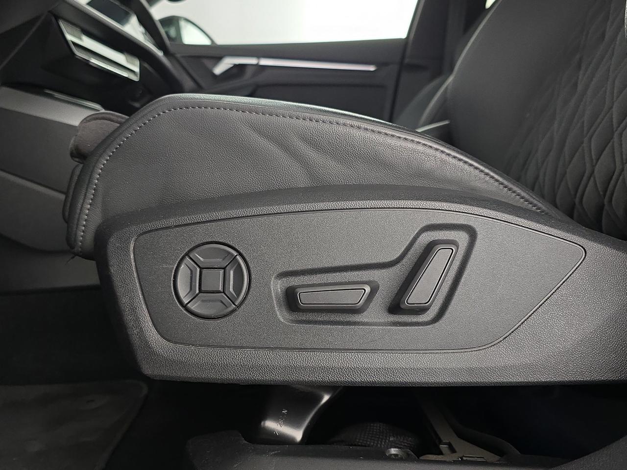 Audi RS3 sportback 2.5 tfsi quattro s-tronic