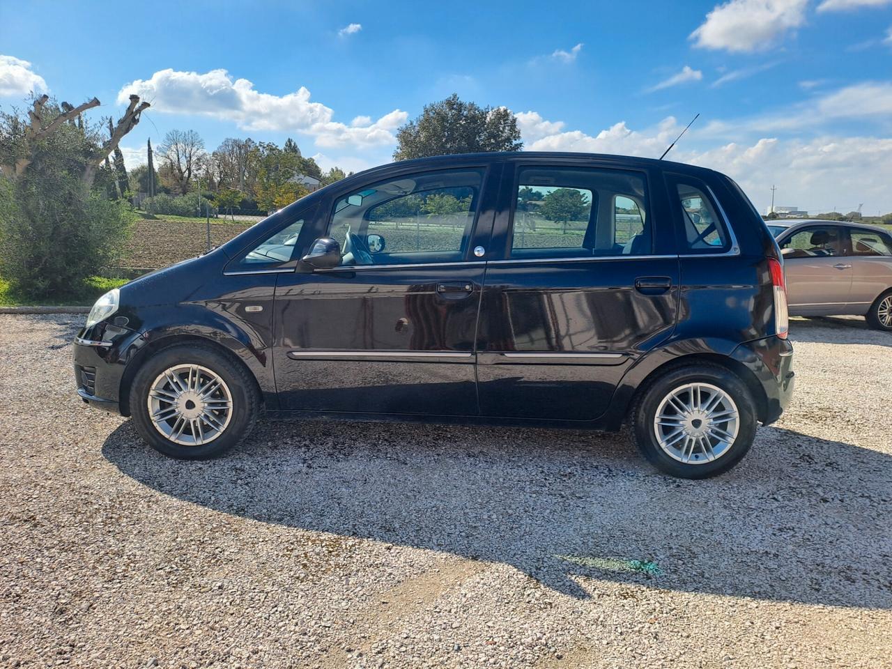 Lancia MUSA 1.4 Platino Ecochic GPL