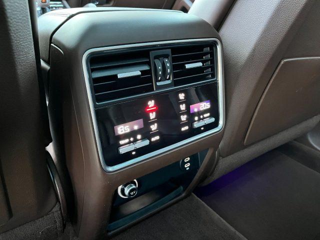 PORSCHE Cayenne 3.0 V6 E-Hybrid Platinum Edition *ASSE POST. STER