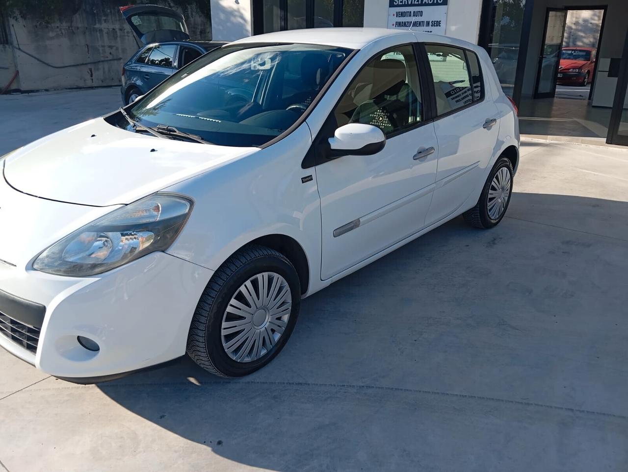 Clio 1.5 dCi 75CV "KM CERTIFICATI"