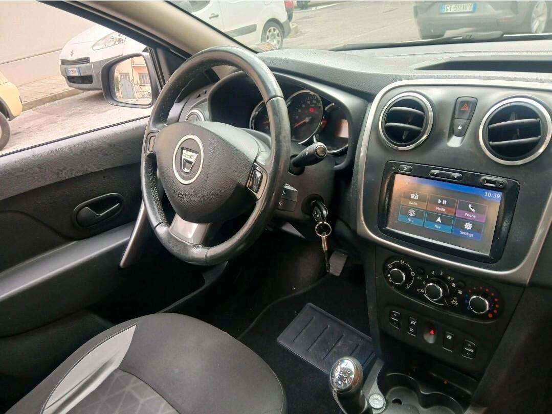Dacia Sandero Stepway 0.9 GPL NEOPATENTATI PERMUTE