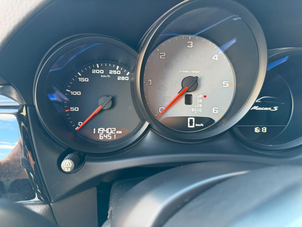 Porsche Macan 3.0 Diesel S / Book Service