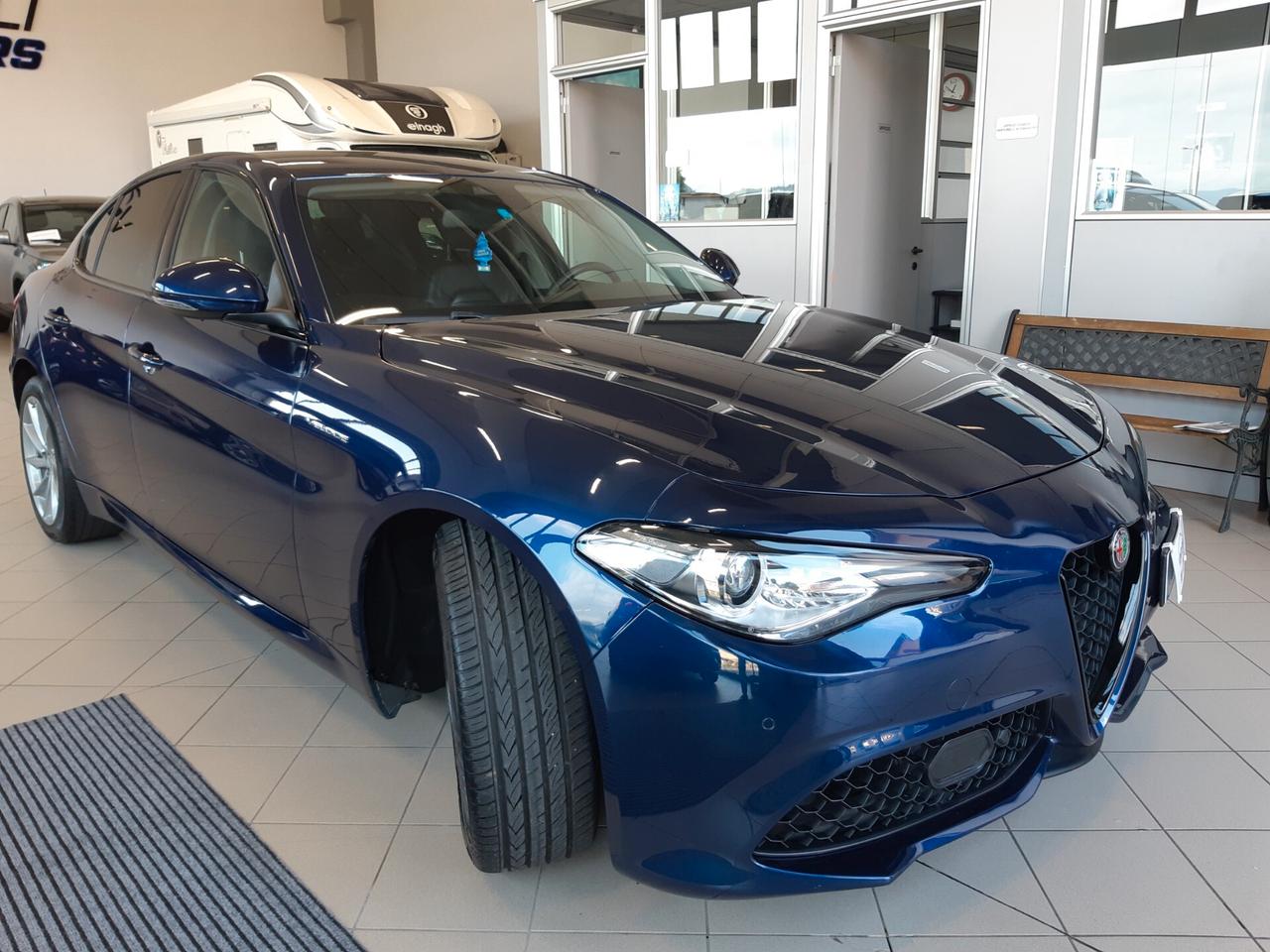Alfa Romeo Giulia 2.2 Turbodiesel 210 CV AT8 AWD Q4 Veloce