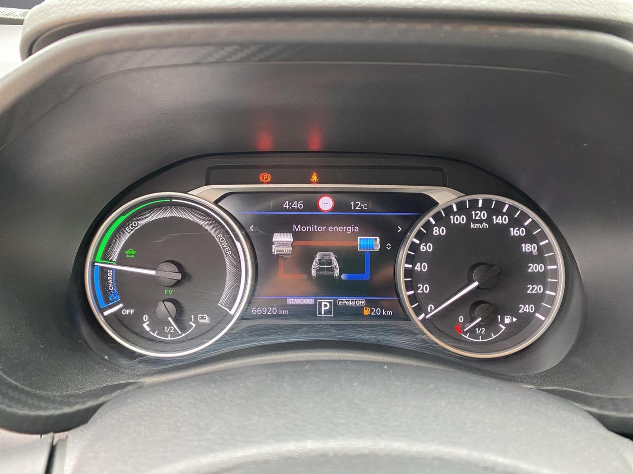 Nissan Juke 1.6 hev N-Connecta