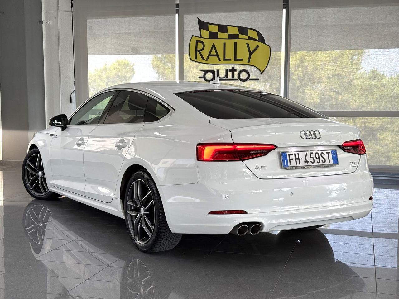 Audi A5 Business Sport 2.0 190 Cv #11479