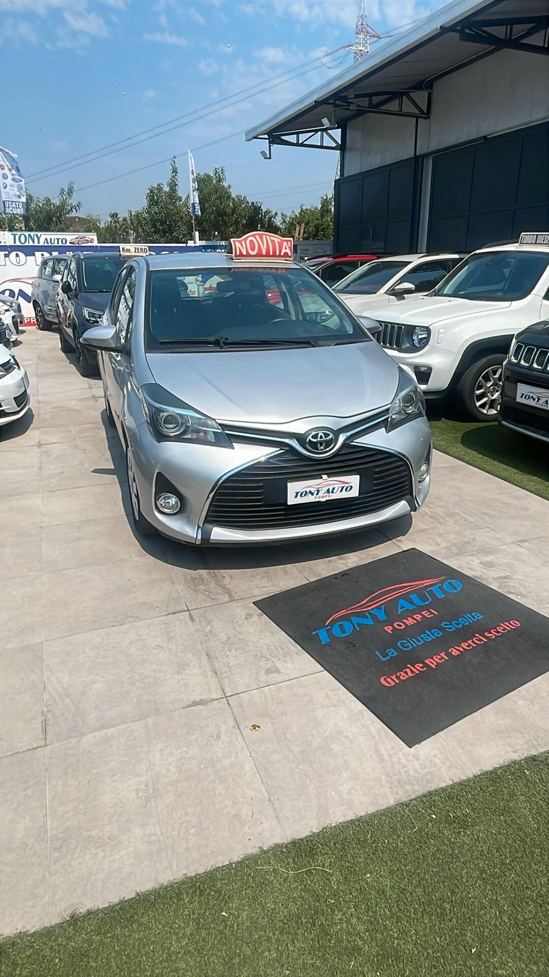 Toyota Yaris 1.0 5 porte Lounge km 36.568 Reali